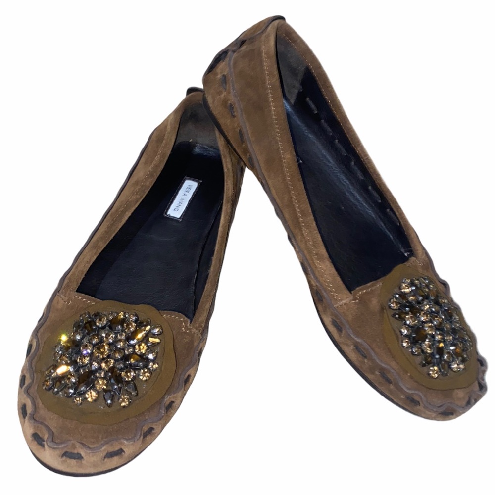 Vera Wang Brown Embellished Jeweled Ornament Moccasins sz 7.5